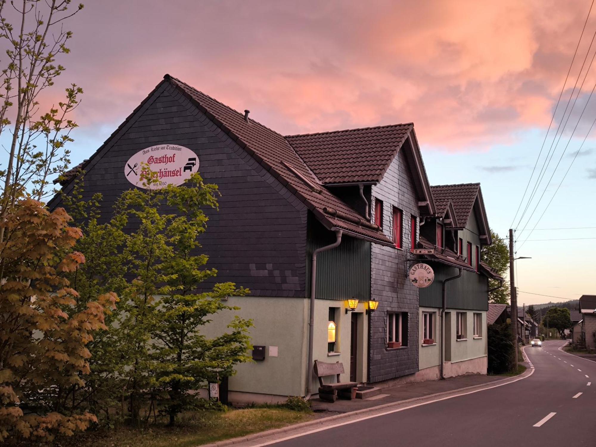 Gasthaus Und Hotel Peterhaensel Spechtsbrunn Экстерьер фото